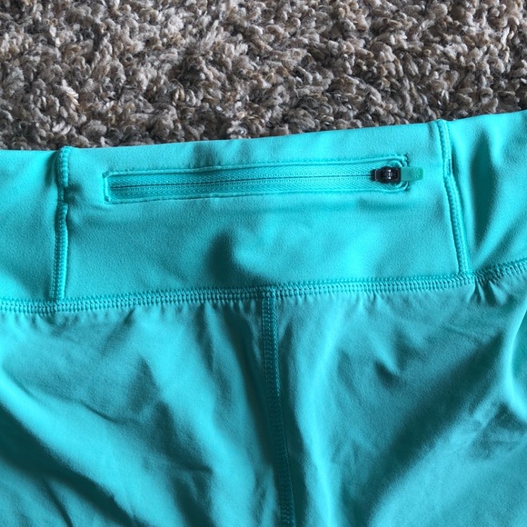 Athleta Ready Set 2-in-1 Shorts - Picture 3 of 6